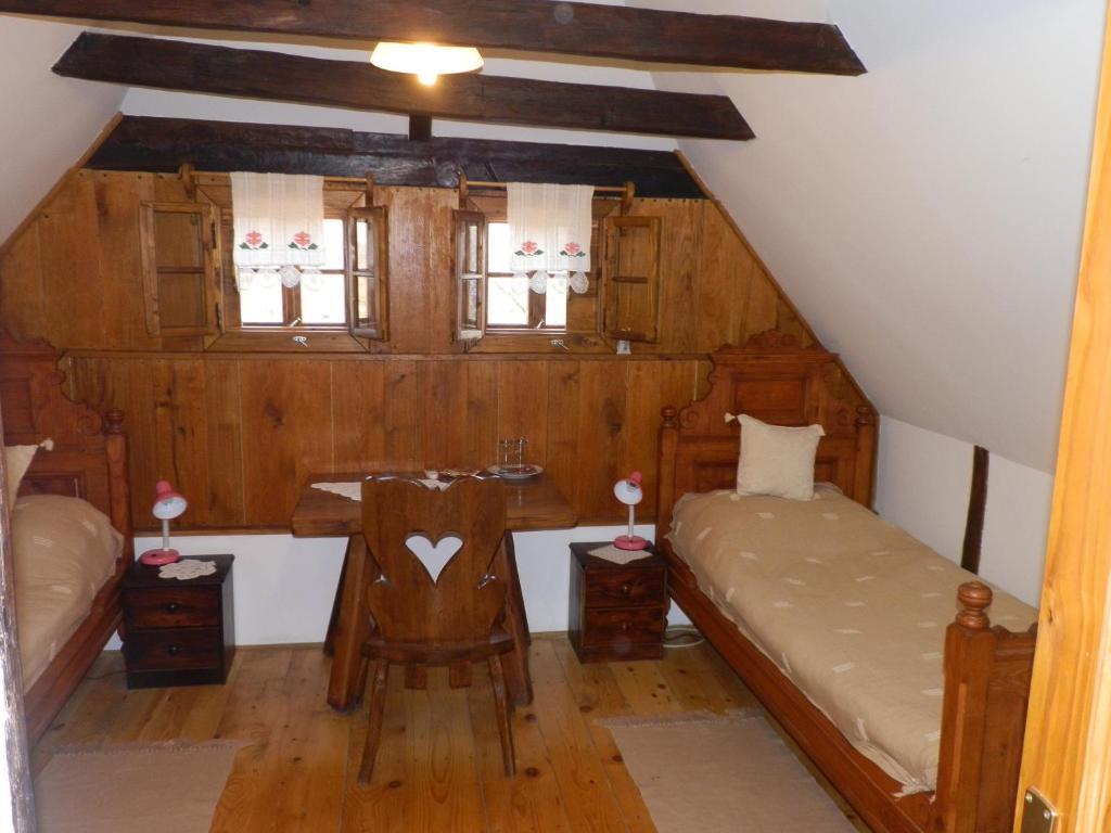 Tradicije Cigoc Hotel Kamer foto